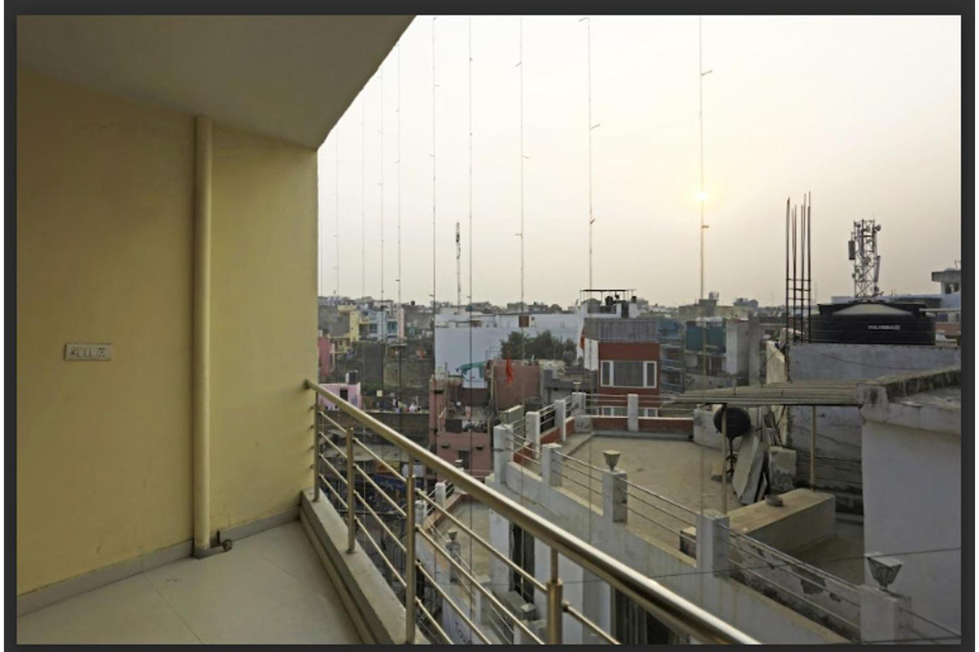 Hotel O Urban Wings Nueva Delhi Exterior foto