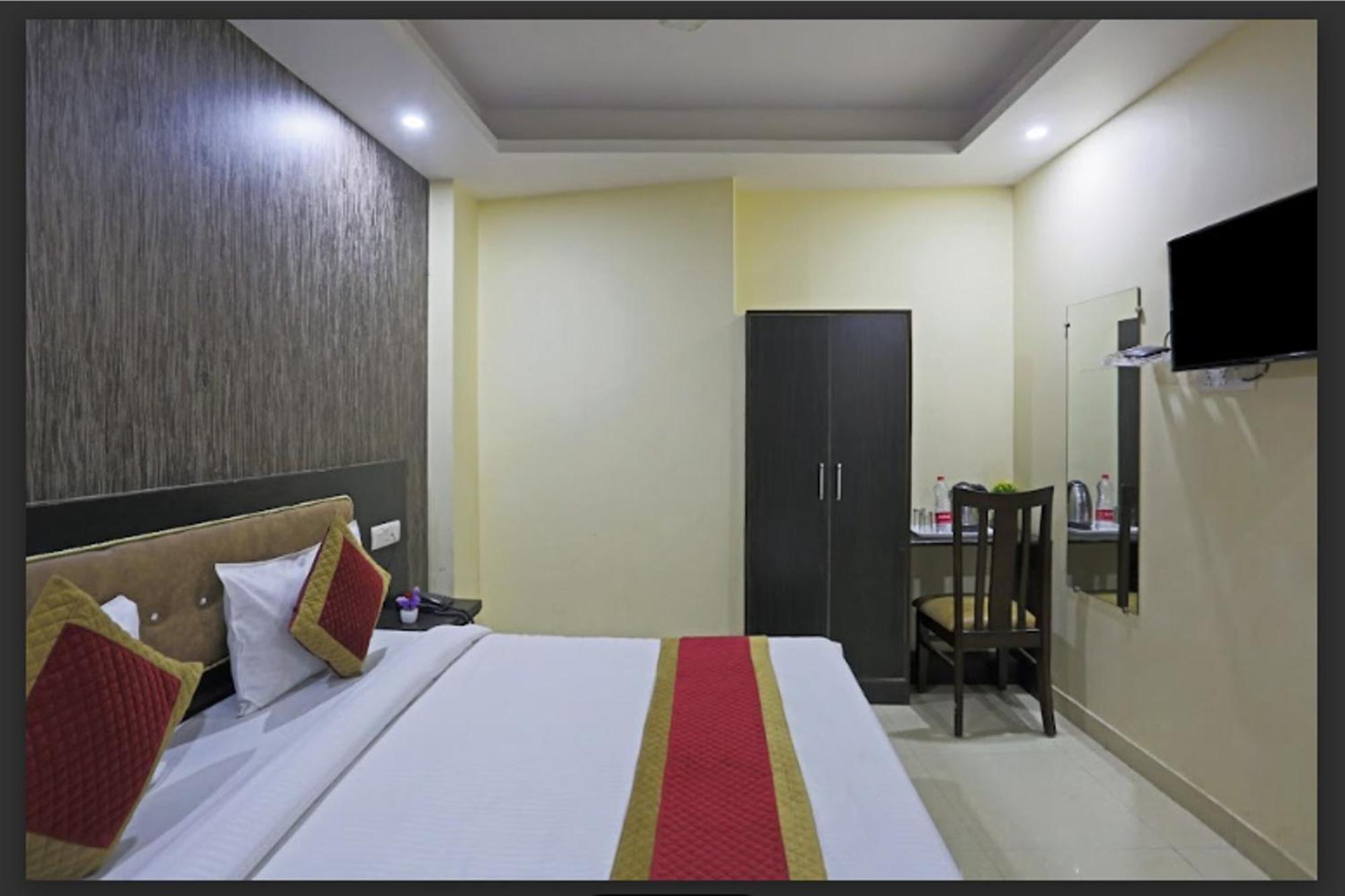 Hotel O Urban Wings Nueva Delhi Exterior foto
