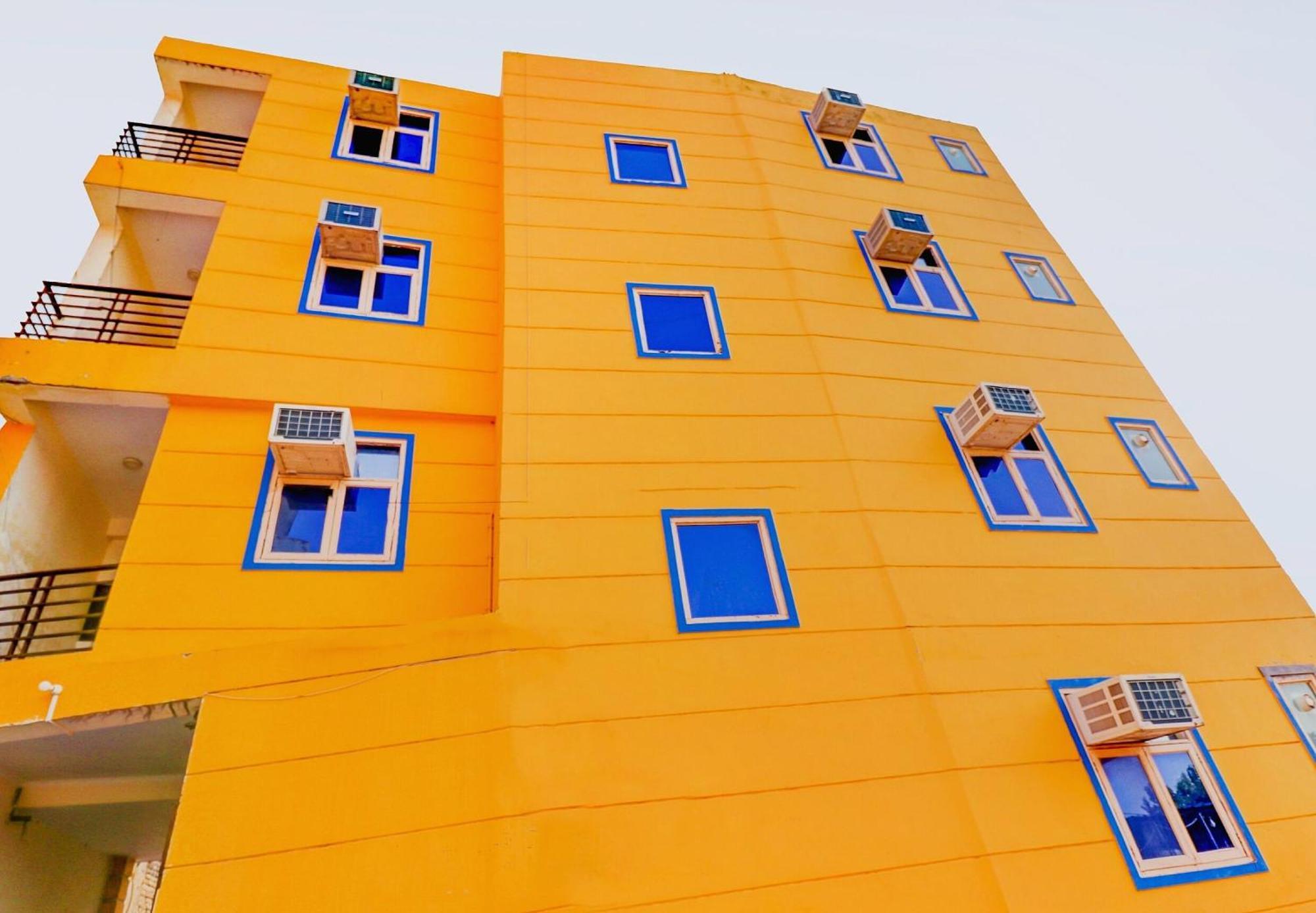 Hotel O Urban Wings Nueva Delhi Exterior foto